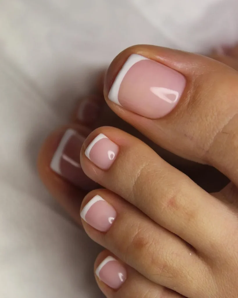 Simple French Tip Acrylic Nails for Toes